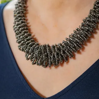 Náhrdelník Diana, korálkový, luxusní, hematitový | PachaMama.cz