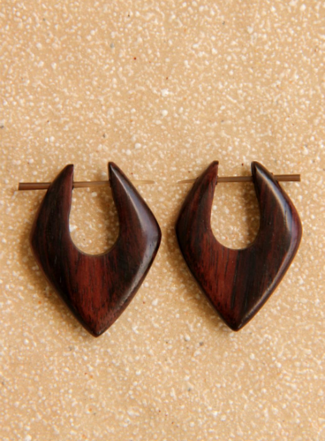 Dřevěné náušnice s tyčkou | PachaMama.cz