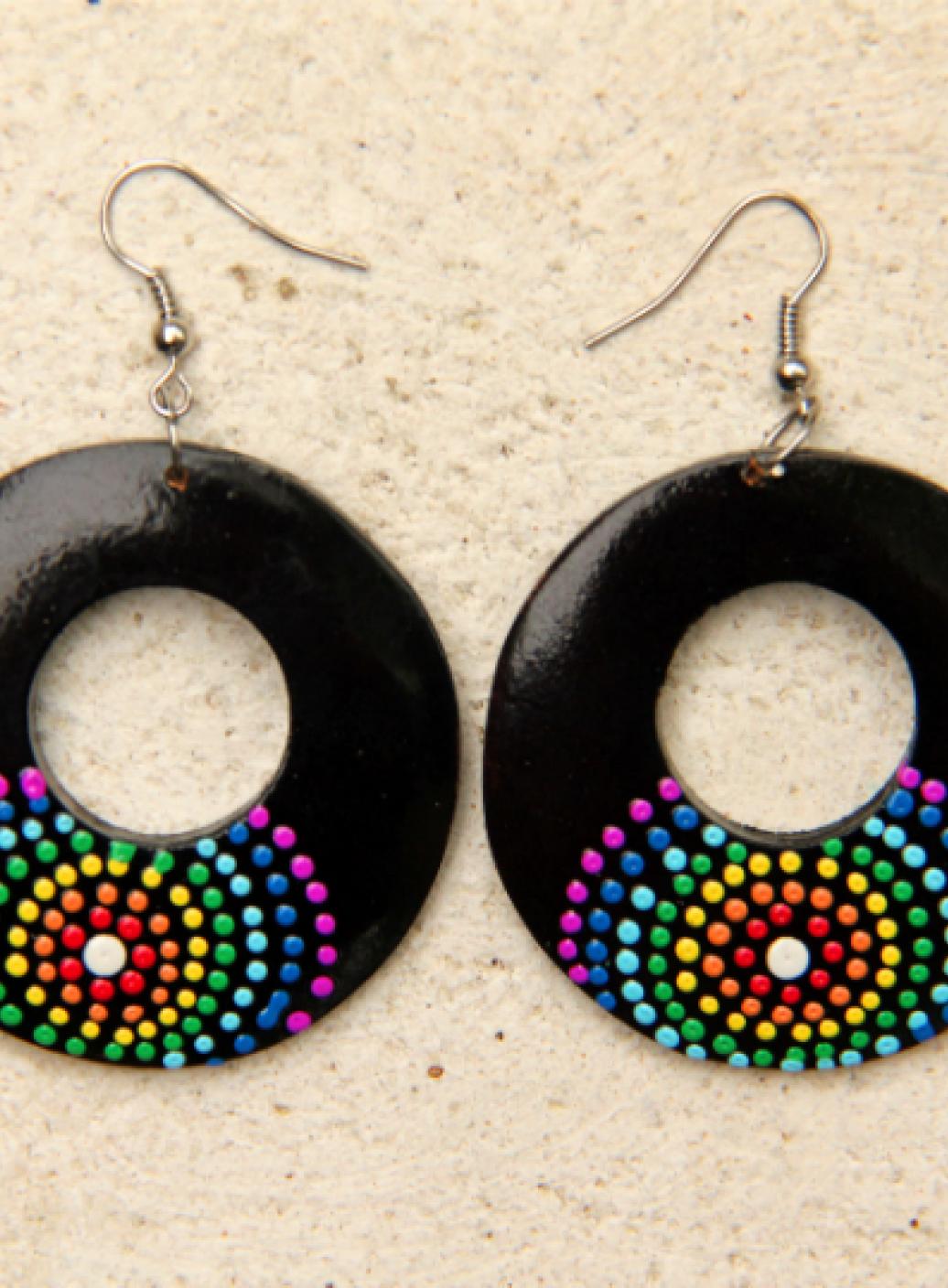 Dřevěné náušnice malované   | PachaMama.cz