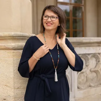 Náhrdelník Japa Mala tyrkysový s rudrakshou | PachaMama.cz