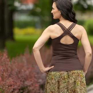Tílko Lea s všitou braletkou, barva CHOCOLATE | PachaMama.cz