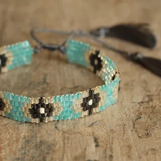 Luxusní korálkový náramek se vzorem | PachaMama.cz