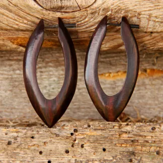 Dřevěné náušnice s tyčkou | PachaMama.cz