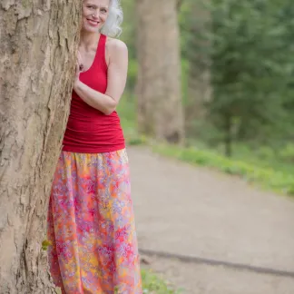 Tílko Lea s všitou braletkou, barva RED WINE | PachaMama.cz