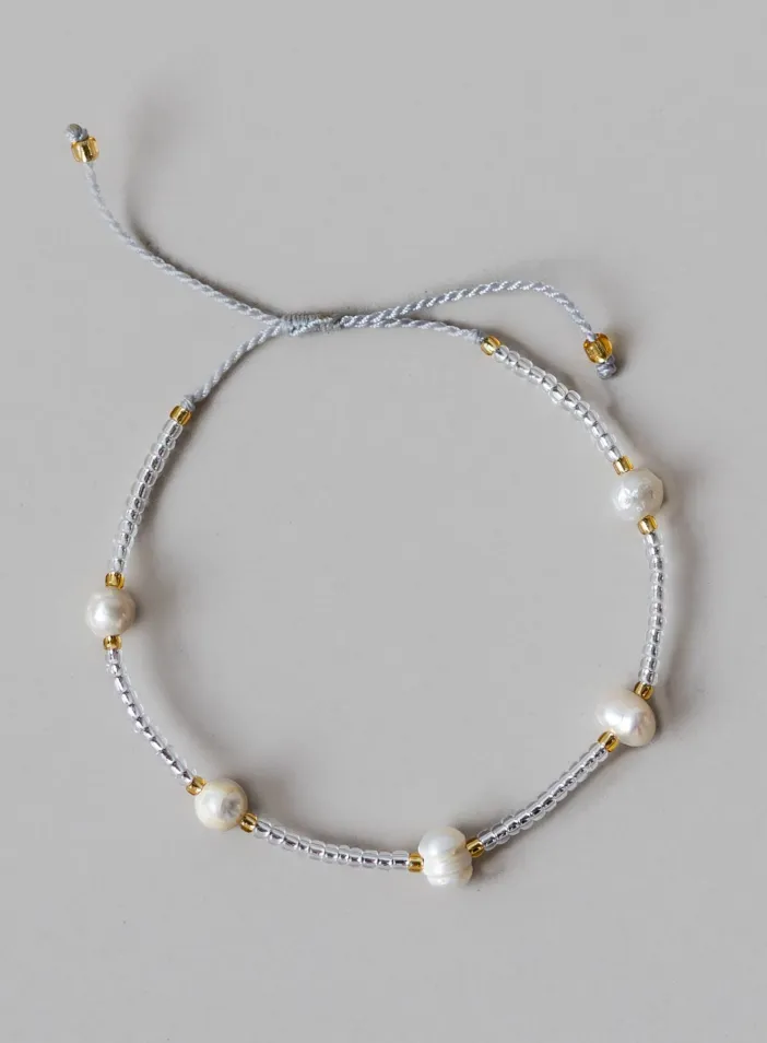 Minimalistický korálkový náramek s perlou | PachaMama.cz