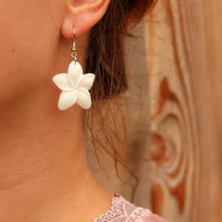 Kostěné náušnice 