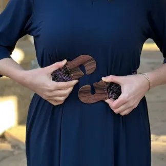 Korálkový opasek s dřevěnou přezkou | PachaMama.cz