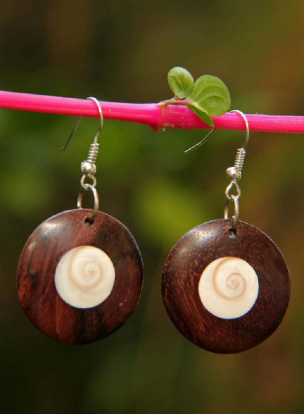 Dřevěné náušnice 