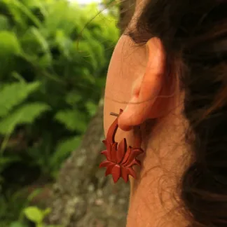 Dřevěné náušnice s tyčkou | PachaMama.cz