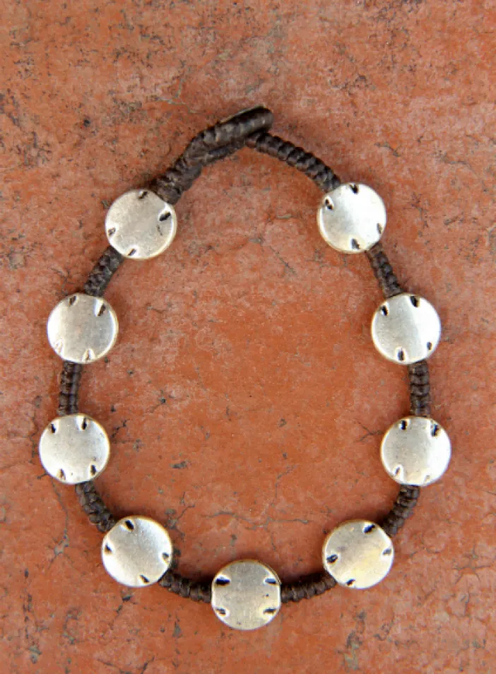 Náramek s kovovými korálky  | PachaMama.cz