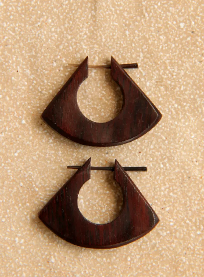 Dřevěné náušnice s tyčkou  | PachaMama.cz