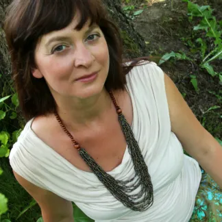 Náhrdelník Kasandra, kovové odlesky | PachaMama.cz