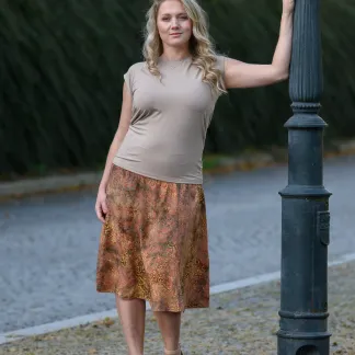 Triko Allure s výstřihem na zádech 