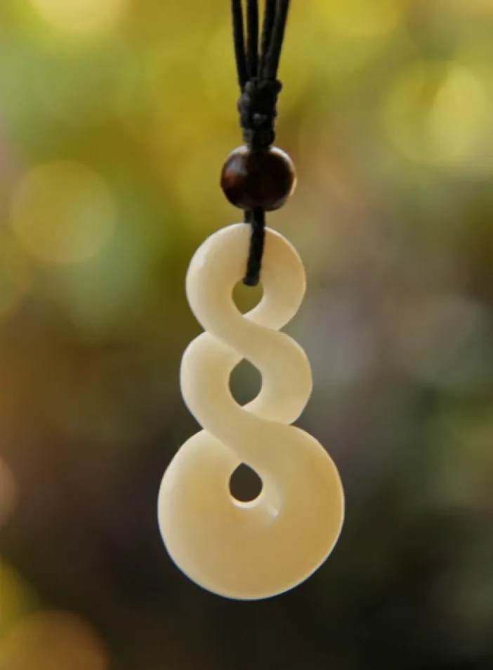 Kostěný přívěsek "Nekončící" | PachaMama.cz