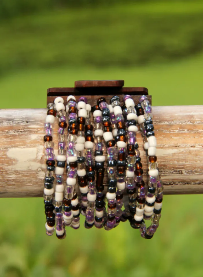 Náramek s dřevěnou přezkou   | PachaMama.cz