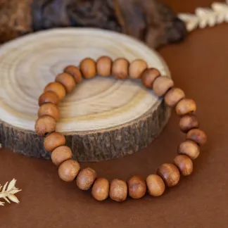 Voňavý náramek ze santalu | PachaMama.cz