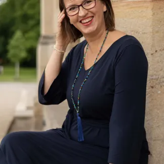 Náhrdelník Japa mala s modrým střapcem | PachaMama.cz