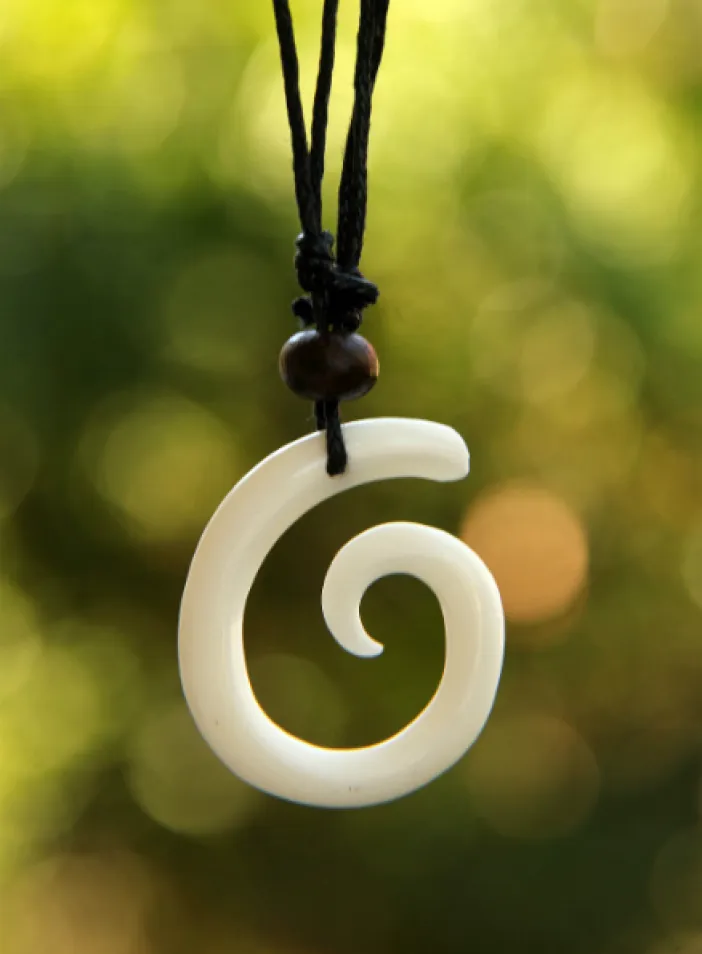 Kostěný přívěsek "Spirála" | PachaMama.cz