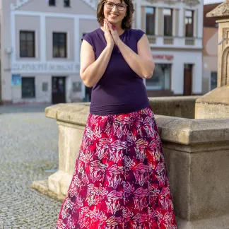 Triko Allure s výstřihem na zádech 