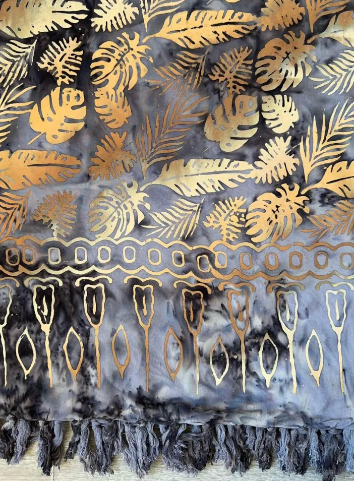 Sarong šedý s listy | PachaMama.cz