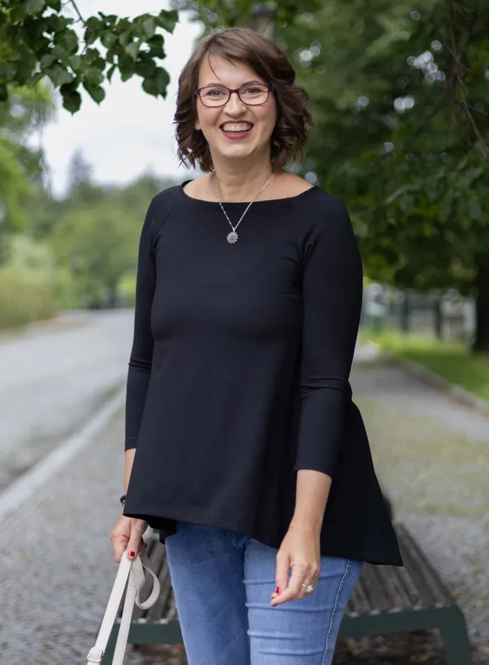 Triko Natia "Black" | PachaMama.cz