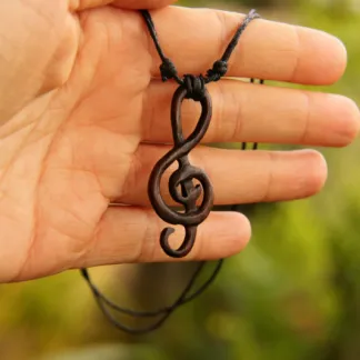 Dřevěný náhrdelník 