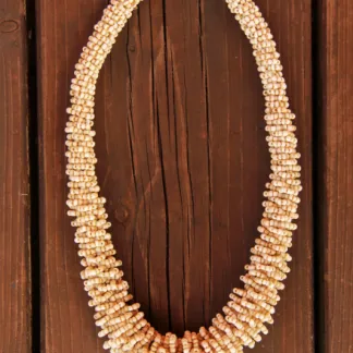 Náhrdelník Diana, korálkový, luxusní, béžový | PachaMama.cz