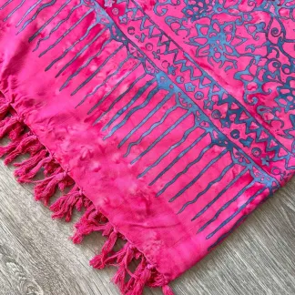 Sarong růžový s modrými květy | PachaMama.cz