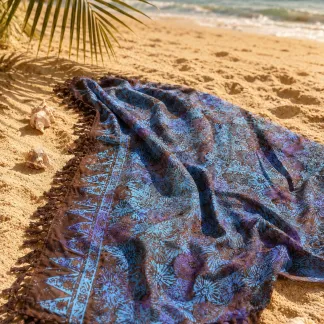 Sarong hnědý s velkými květy | PachaMama.cz