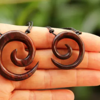 Dřevěný náhrdelník 