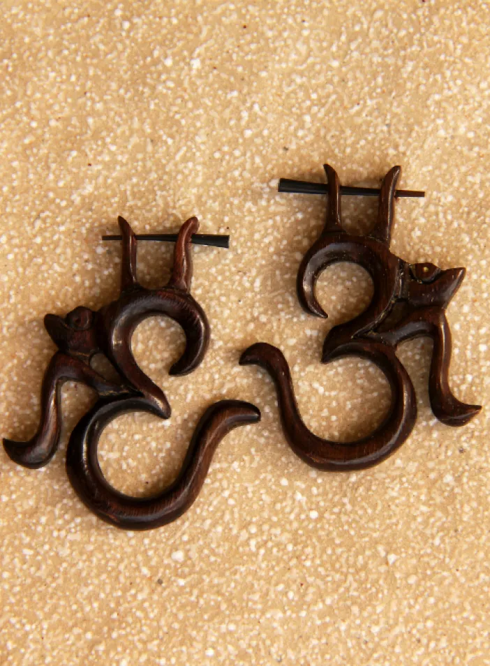 Dřevěné náušnice s tyčkou   | PachaMama.cz