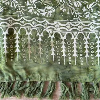 Sarong zelený s květy | PachaMama.cz