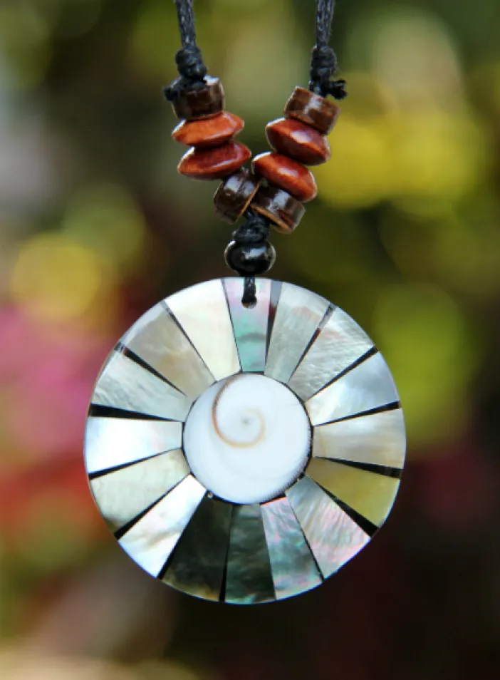 Perleťový náhrdelník | PachaMama.cz