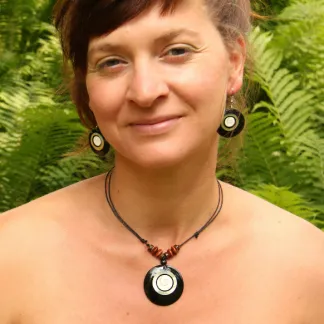 Náušnice a náhrdelník z mušloviny | PachaMama.cz