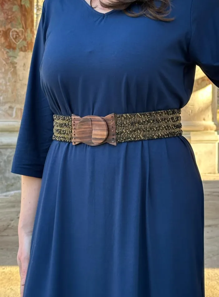 Korálkový opasek s dřevěnou přezkou | PachaMama.cz