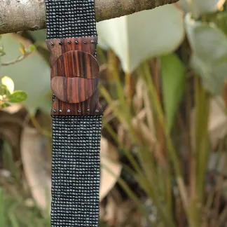 Korálkový opasek s dřevěnou přezkou | PachaMama.cz