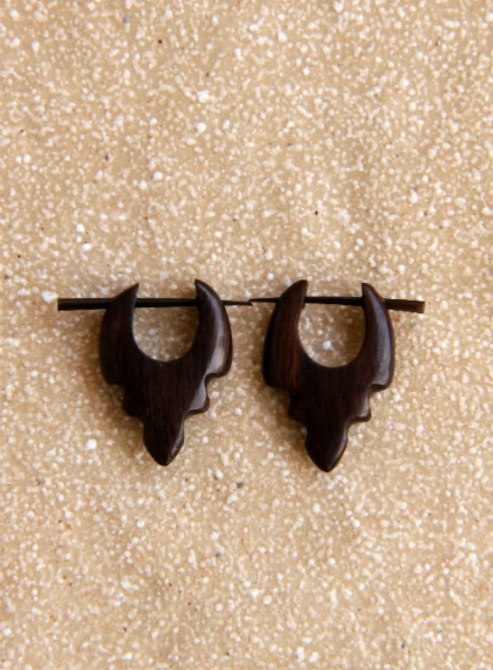 Dřevěné náušnice s tyčkou  | PachaMama.cz