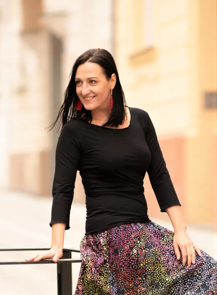 Triko Keira "Black" | PachaMama.cz