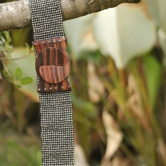 Korálkový opasek s dřevěnou přezkou | PachaMama.cz