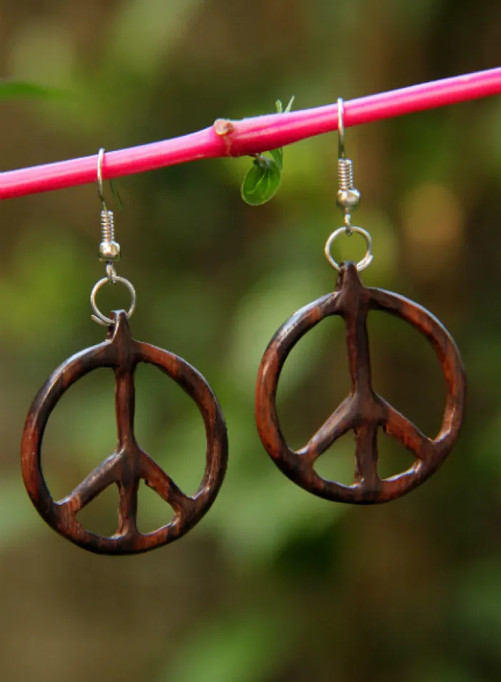 Dřevěné náušnice "Peace" | PachaMama.cz
