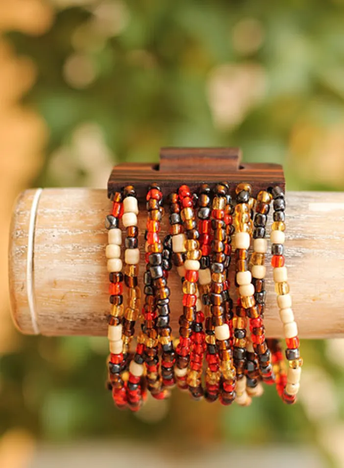 Náramek s dřevěnou přezkou, podzimní barvy | PachaMama.cz
