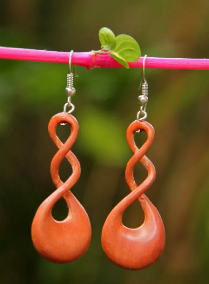 Originální dřevěné náušnice "Nekončící" | PachaMama.cz