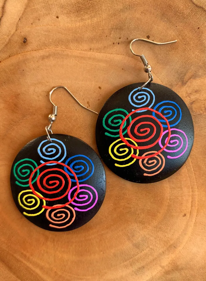 Dřevěné náušnice malované  | PachaMama.cz