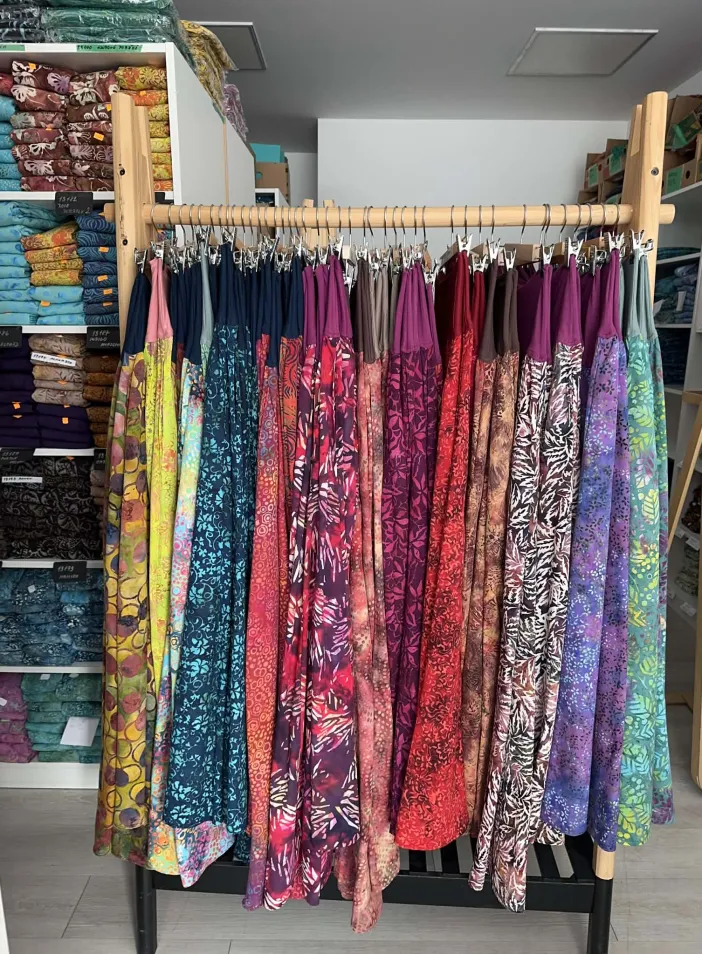 Dlouh&aacute; sukně s kapsami | PachaMama.cz