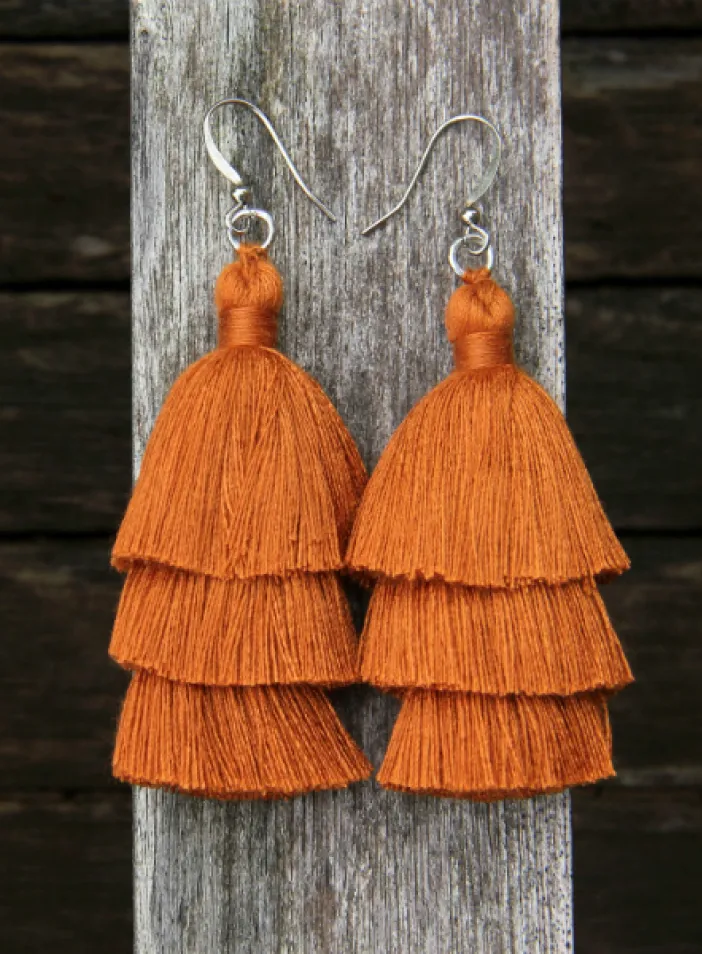 Střapcové náušnice, medové | PachaMama.cz