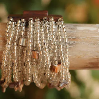 Náramek s dřevěnou přezkou, čirý, průhledný | PachaMama.cz