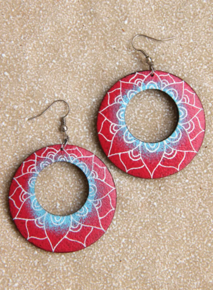 Dřevěné náušnice malované  | PachaMama.cz