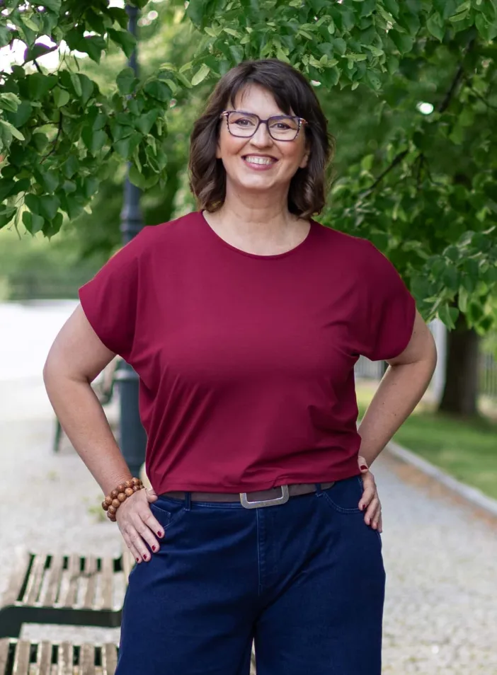 Volné tričko Nicole "Scarlet" | PachaMama.cz