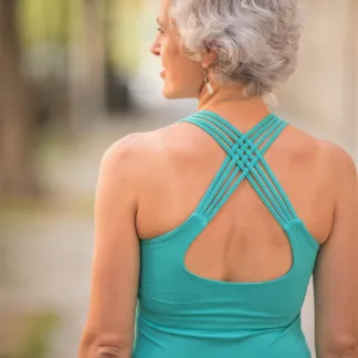 Tílko Lea s všitou braletkou, barva TOSCA | PachaMama.cz