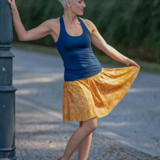 Tílko Lea s všitou braletkou, barva NAVY | PachaMama.cz